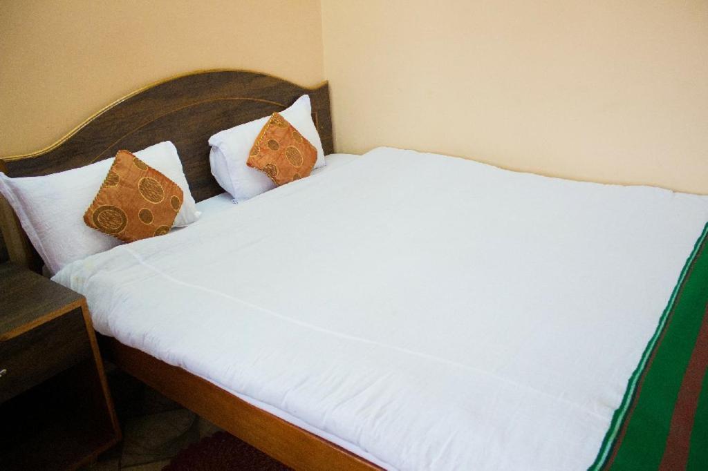 Cherish Guest House Cserrapundzsi Kültér fotó